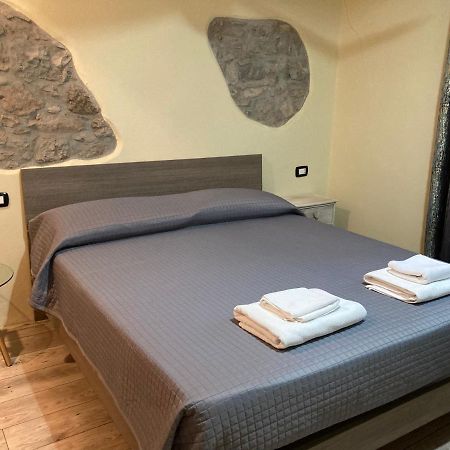 Tra Storia E Realta Bed & Breakfast ซาร์ดารา ภายนอก รูปภาพ